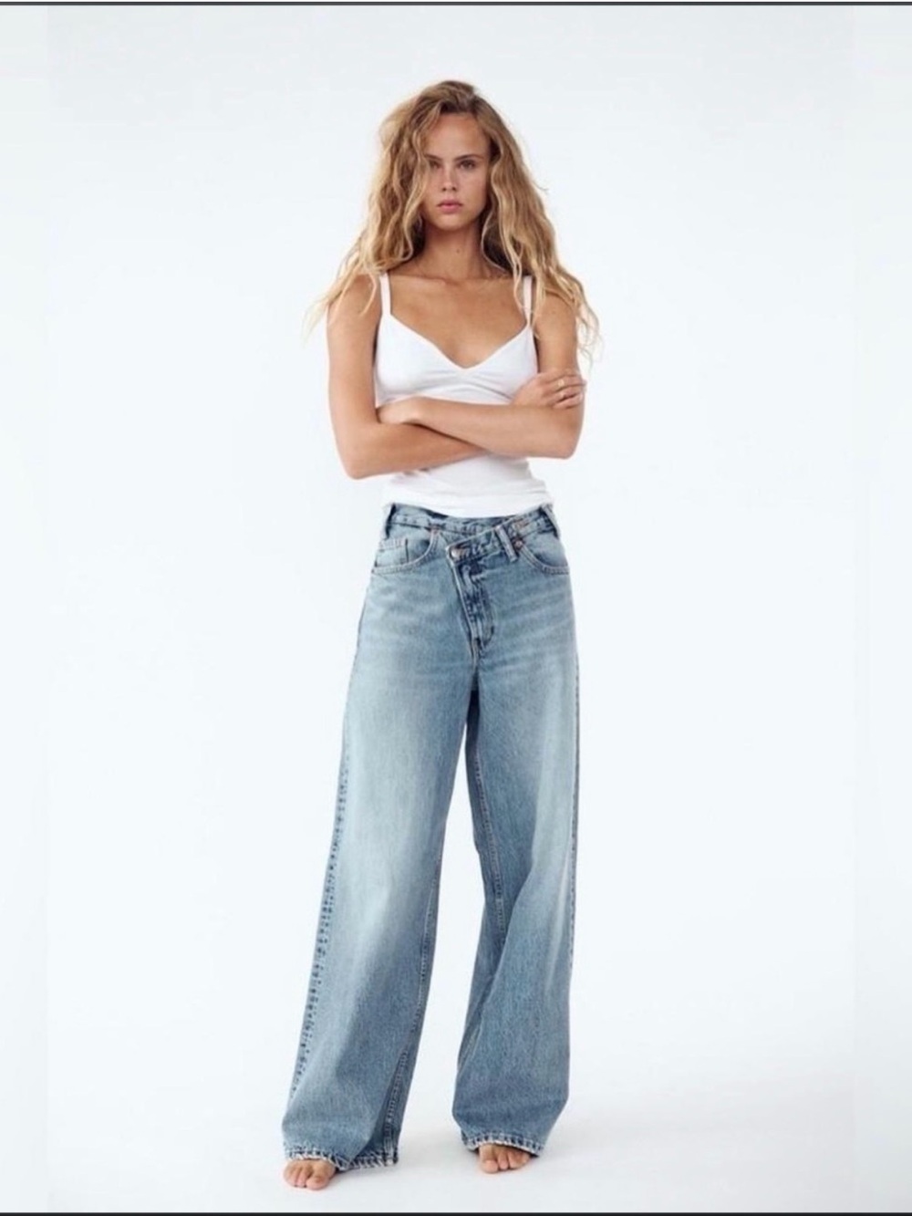 Zara Asymmetrical High-Rise Wide Leg Jeans - Light Blue - Picture 4 of 4